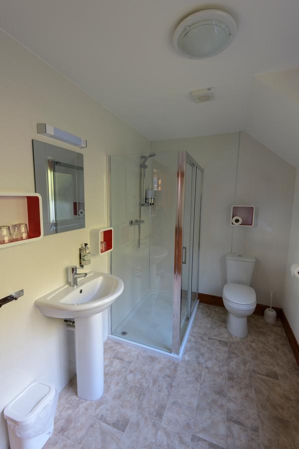 Bracarina House Bed & Breakfast & Caledonian Studio Invermoriston Exterior foto